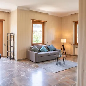 Apartment 10min Vaticanobig Vintage, Rome